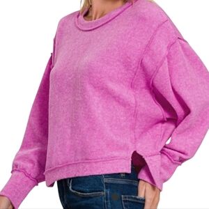 Zenana Fuzzy Soft Crew Small Medium Exposed Stitching Lavender Used